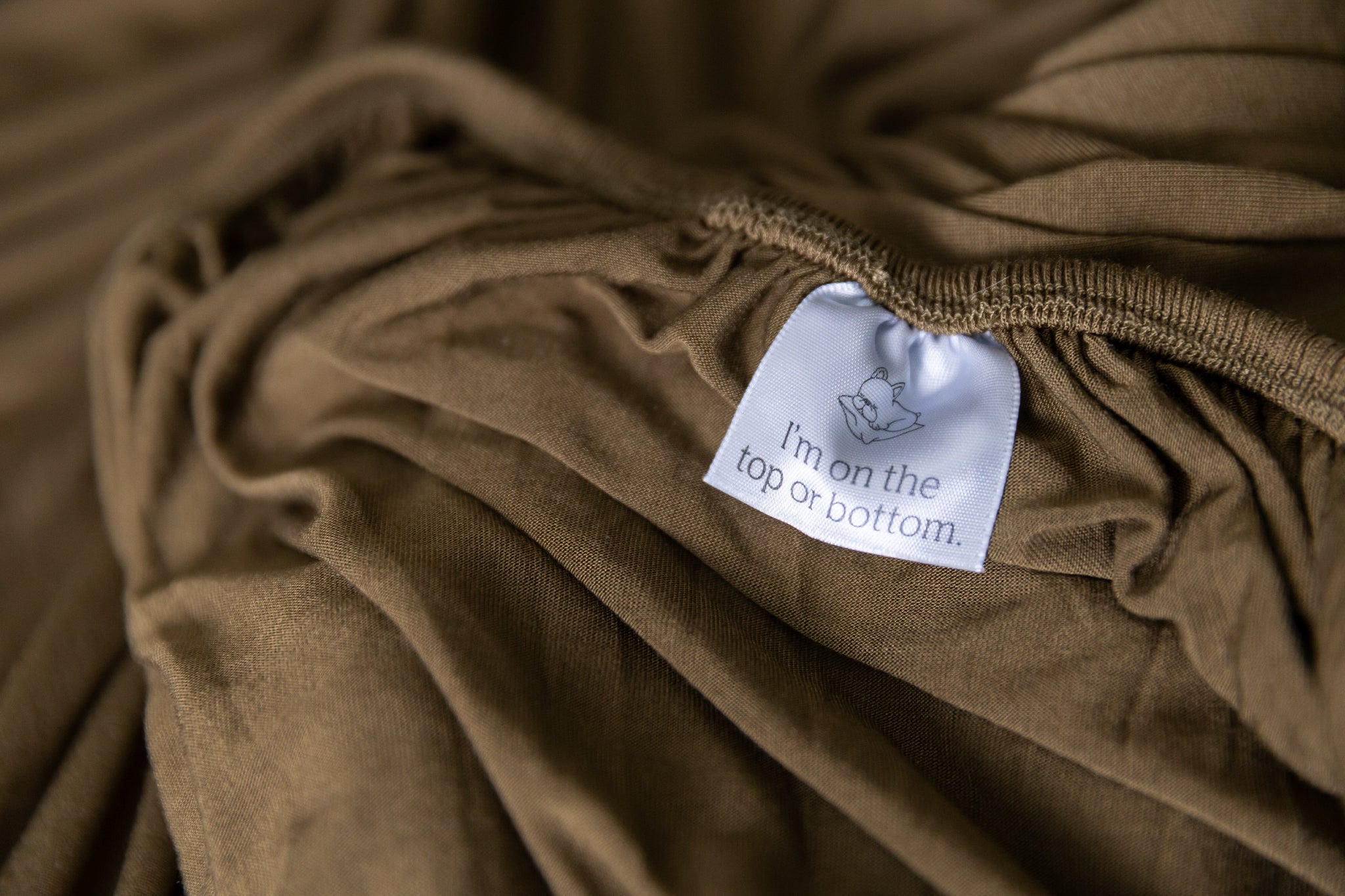 fitted sheet direction tag